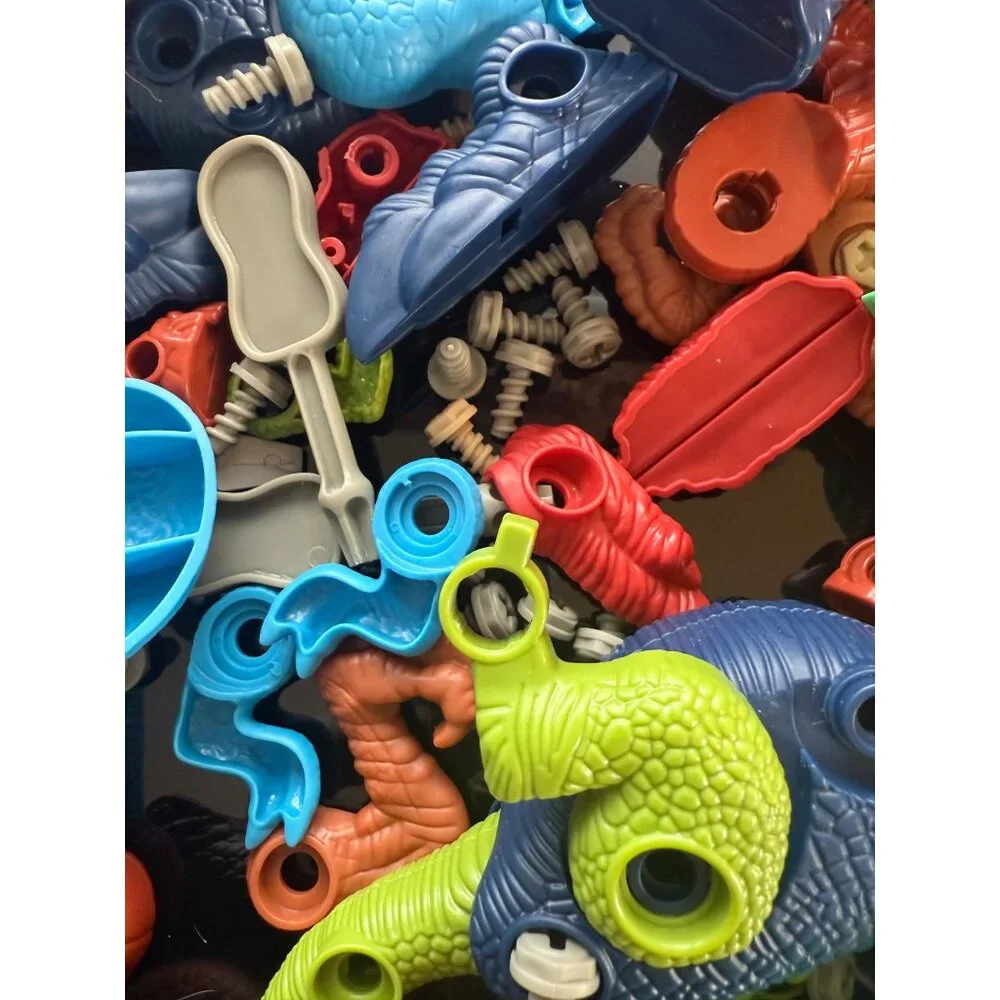 Dinosaur Toy DIY Dinosaur Building Bundle Easy To Use Tool Laradola Kids 3+